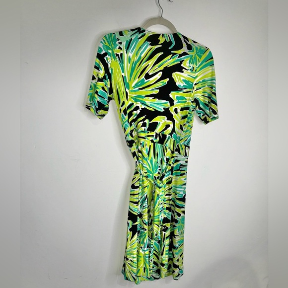 Lilly Pulitzer Adalie Ruffle Wrap Dress Green with envy - Picture 4 of 9